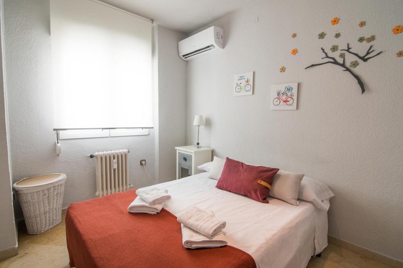 Lope De Vega Apartment Granada Ngoại thất bức ảnh