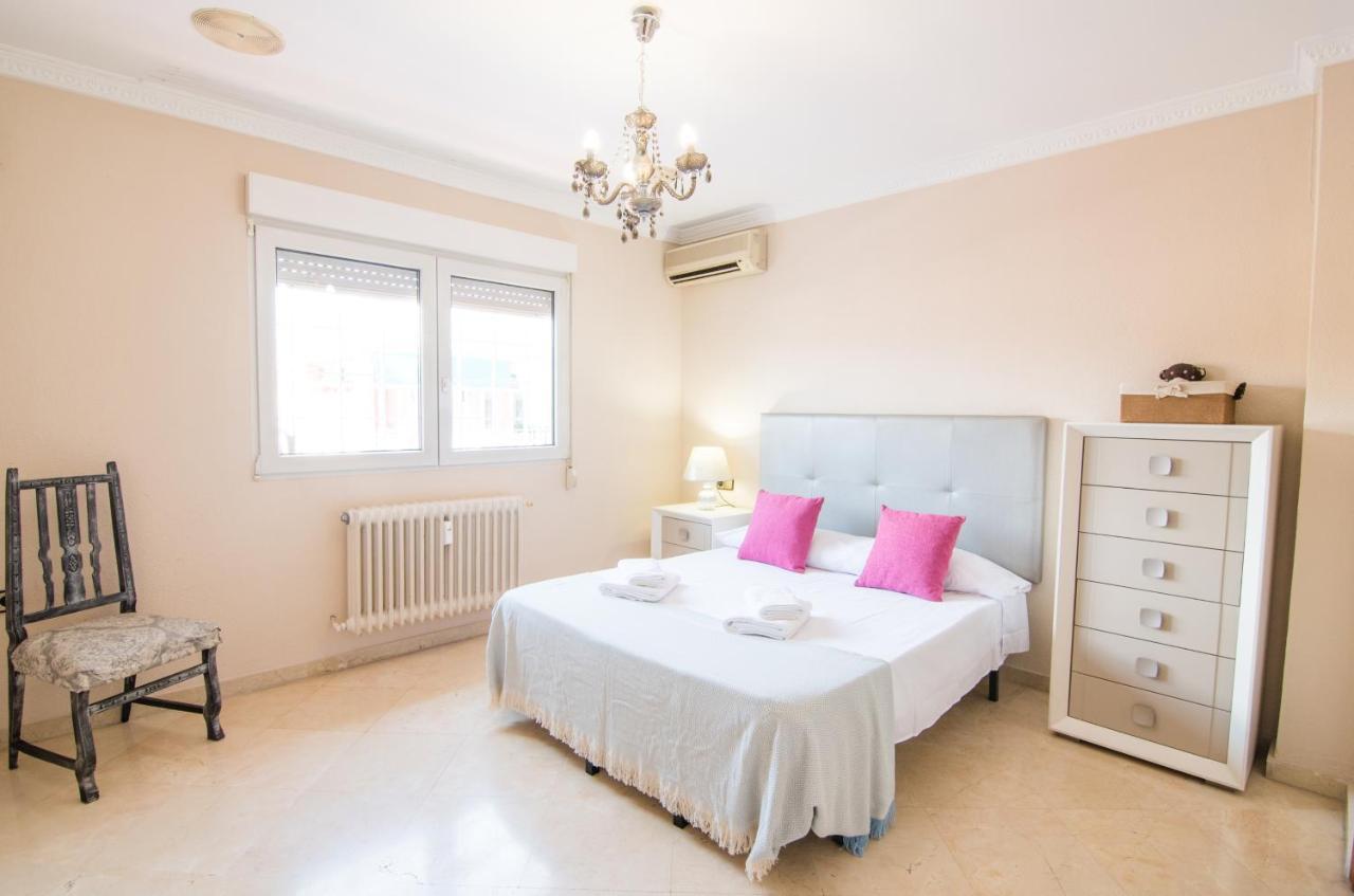 Lope De Vega Apartment Granada Ngoại thất bức ảnh